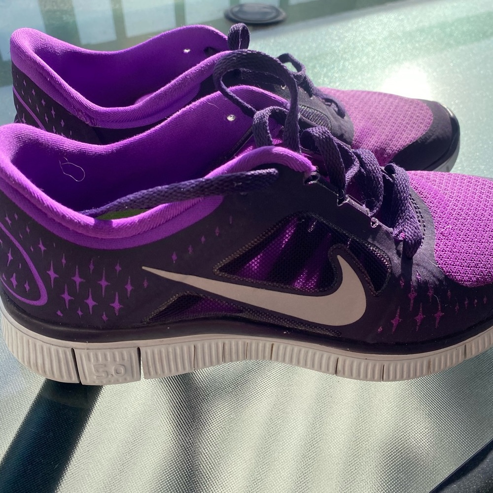 Purple Nike Free Run Sneakers, Ladies Size 6.5!